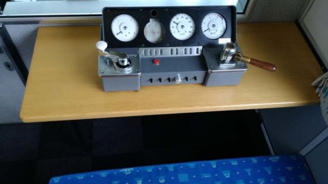 キッズ運転席